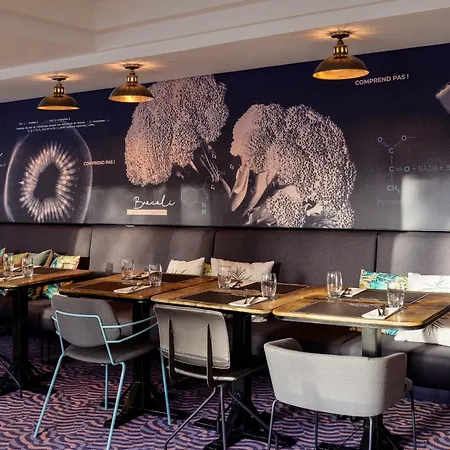 Отель Mercure Centre Lumiere Лион