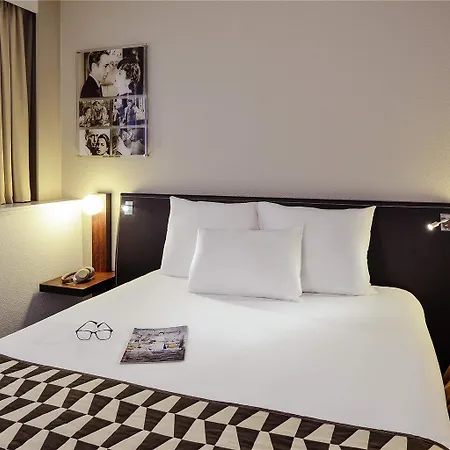 酒店 Mercure Centre Lumiere 4*