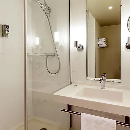 Mercure Centre Lumiere 4*