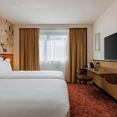 Mercure Centre Lumiere 호텔 4*