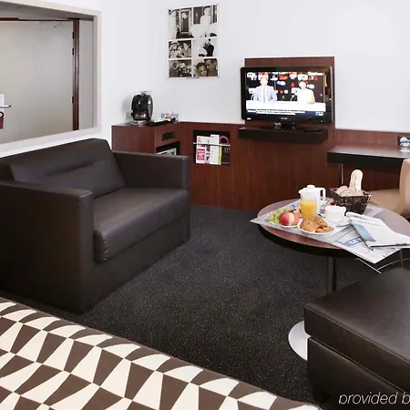 Mercure Centre Lumiere Лион