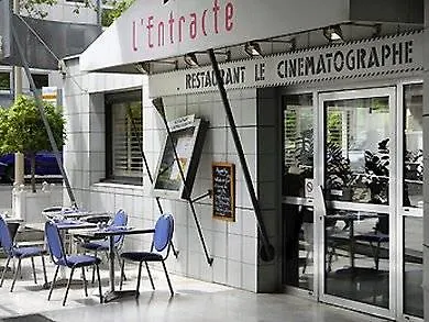 Отель Mercure Centre Lumiere 4*