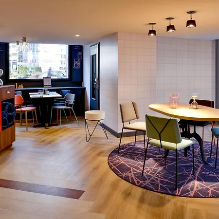 Mercure Centre Lumière 4*